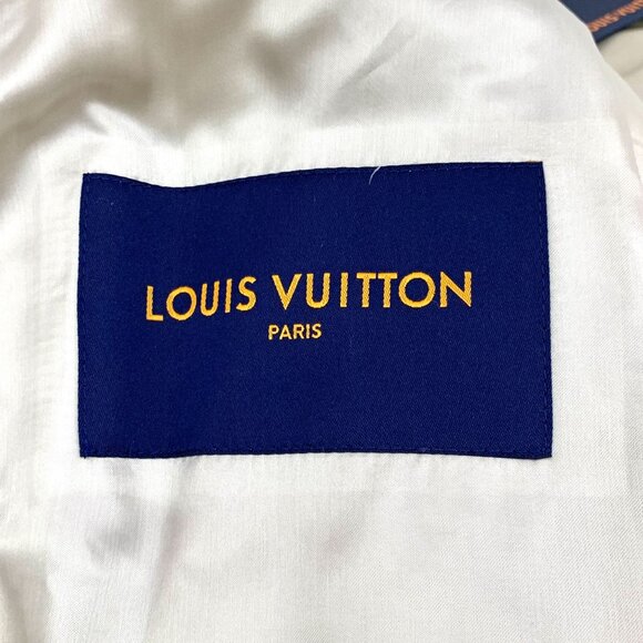 Louis Vuitton Beige Leather Baseball Jacket Logo Decorated Lapel Single-Breasted - Picture 2 of 8